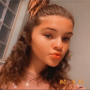 Meet your Posher, Lillian